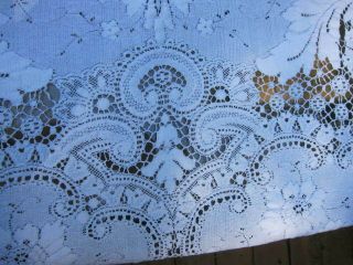 Vintage WHITE Quaker Lace Tablecloth Tag number 6100 56 