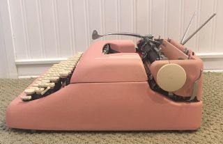1955 Pink Smith Corona Silent 5T Series Portable Pica Typewriter With Case 9