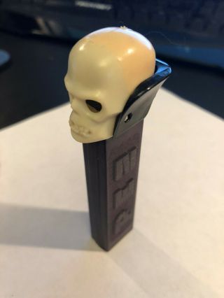 Pez Skull Collectiable Candy Holder Toy Vinatage Rare