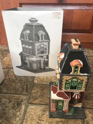 Department 56 Christmas In The City " Haberdashery " Light Up Building Euc