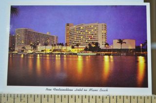 C 1960 Fontainebleau Hotel On Miami Beach Florida Postcard