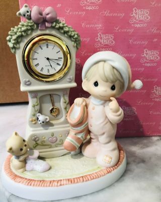 Precious Moments Figurine It’s Almost Time For Santa Clock 2001