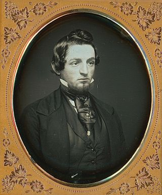 Young Man Looking Away From Camera Identified 1853 1/6 Plate Daguerreotype E741