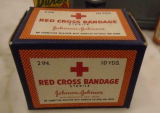 Vintage 1942 Boy Scouts of America Official First Aid Kit Complete contents 4