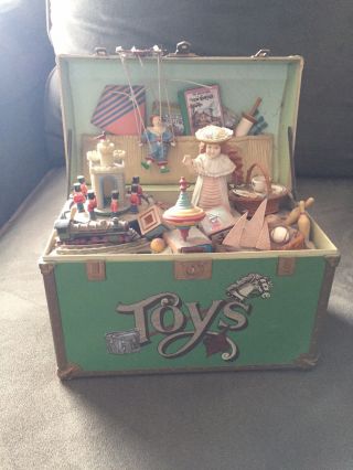 Toy Box Enesco Toy Symphony