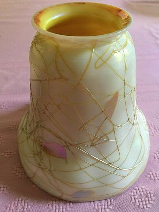 Antique Gold Thread Hearts & Vines Iridescent Art Glass Shade STEUBEN or QUEZAL 8
