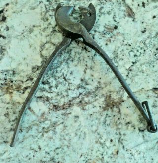 Antique Cutting Tool,  Hand Tool,  Nail Puller,  Wire Cable Cutter?