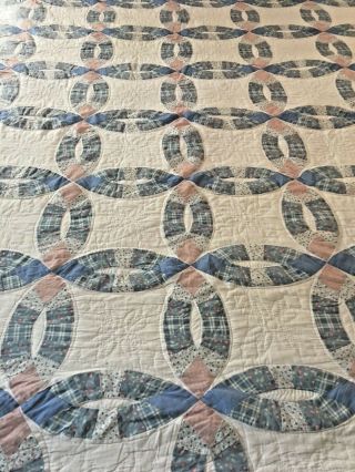 Vintage Hand Crafted & Quilted Double Wedding Ring Quilt 81 " X 86 "