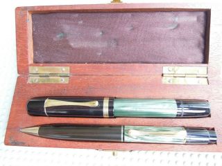 Vintage Green Marbled Pelikan 100n Fountain Pen And Pencil Set
