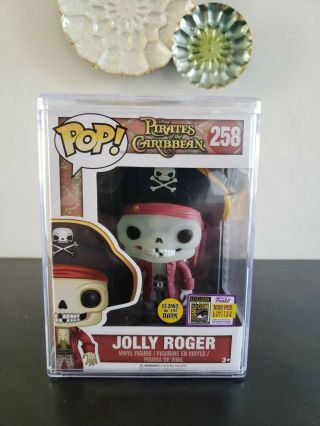 Disney Jolly Roger Funko Pop (glow In The Dark) Sdcc Exclusive