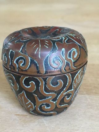 Vintage Chile Copper And Brass Small Round Trinket Jewelry Box