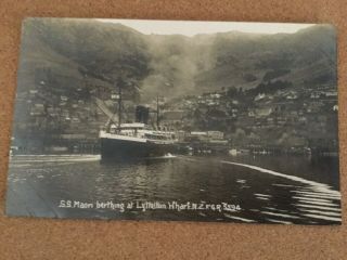 S.  S.  Maori Berthing At Lyttelton Wharf,  Zealand,  F.  G.  R.  5594 Frank Duncan