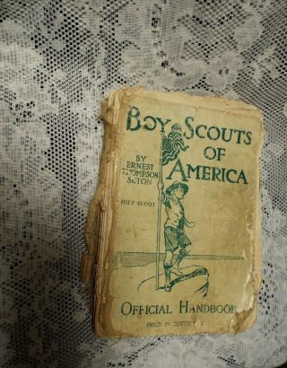Boy Scouts Of America,  Ernest Thompson Seton,  Chief Scout.  Official Handbook 1910