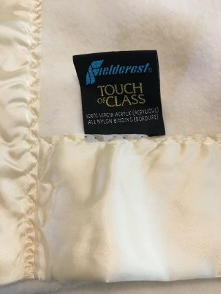 Fieldcrest Touch Of Class Acrylic Blanket 86x106 Queen King Ivory Satin Binding