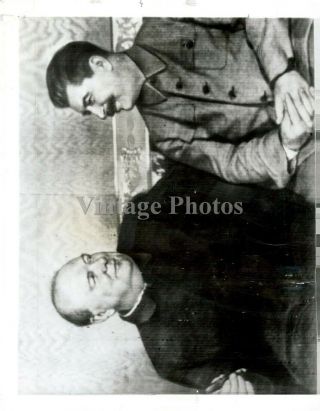 1957 Press Photo Politics Winston Churchill Stalin British Prime Minister 6x8