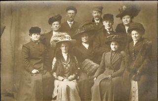Rppc Group Family? Fashion Fancy Clothes Hats Fur Muff Stole C1910 Real Photo