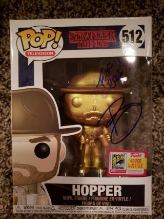 Funko Pop Stranger Things - Funko Fundays Gold Hopper 512 Le40 Signed By Brian