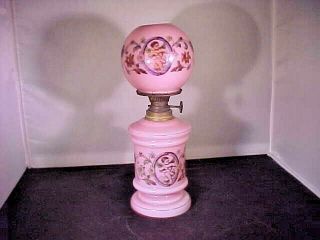 Antique Miniature Oil Lamp Pink W/ Cherubs & Ball Shade Aufsteck Brenner Burner