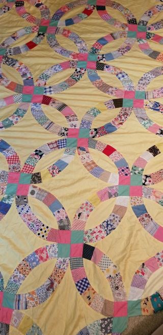 Sunny Yellow Vintage Double Wedding Ring Quilt Top