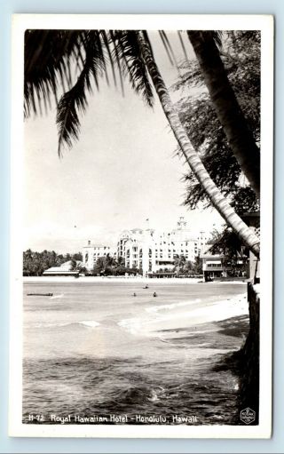 Honolulu,  Hi - C1940s Wide Beach View Of Royal Hawaiian Hotel - Kodak Rppc - T5