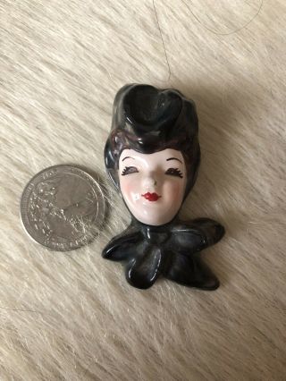Florence Ceramics Lady Head Figure In Black Hat Pin / Brooch