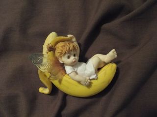 My Little Kitchen Fairies Enesco " Banana Fairie " 2001 - Sweet - Look