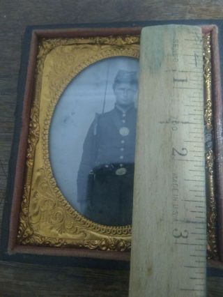 1/6 Plate Civil War Tintype of Double Armed Union Soldier - Musket & Revolver 7
