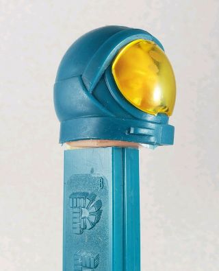 Rare Vintage Spaceman - Astronaut Pez Dispenser - No Feet,  Austria Blue Helmet 5