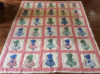 Vintage Hand Made Stitched Quilt - Sun Bonnet Sue / Holly Hobbie Twin Bed 66x79”