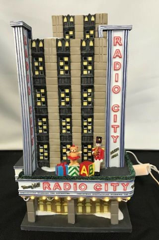 Dept 56 Radio City Music Hall,  Christmas In City (56 - 58924)