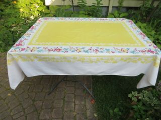 Vtg 1950s Tablecloth Red Cherries Jadiite Green Leaves Yellow Center Large 74X53 4