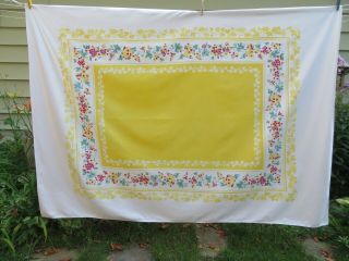 Vtg 1950s Tablecloth Red Cherries Jadiite Green Leaves Yellow Center Large 74X53 6