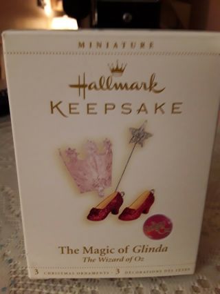 Hallmark: The Magic Of Glinda - The Wizard Of Oz - Miniature - Dated 2006