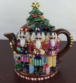 Radko Teapot Christmas Tree With Nutcrackers Porcelain