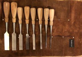Lie Nielsen Chisel Set With Leather Roll 2