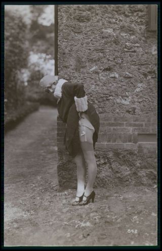 French Nude Woman Biederer ? Peeing Flapper C1925 Photo Postcard Cc