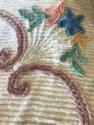 Vintage Chenille Bedspread Burst of Flowers So Pretty 98 x 90 2