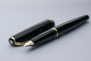 Montblanc Fountain Pen Generation Black - Gold Trim,  Rare Nib Ob.  14k.