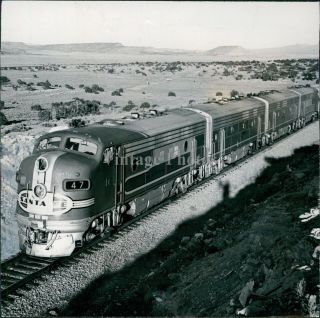 1954 Santa Fe Railway Train Streamliner San Joaquan Valley Travel Photo 5x6