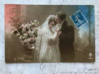 Elegant French Fashion Wedding Love Couple Vintage Postcard