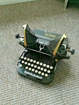 Oliver No 2 Typewriter
