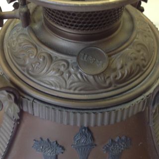 Antique ornate B&H parlor oil lamp Bradley & Hubbard brass banquet oil lamp 3