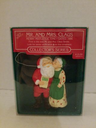Hallmark Keepsake Ornament Mr.  And Mrs Claus Merry Mistletoe Time 1986