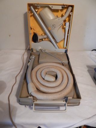 Vintage Hoover Portable Vacumm Cleaner Model 2204 Suitcase Fine Yellow