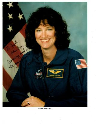 Space Shuttle Sts - 107 Columbia 2003 Laurel Clark Astronaut Photograph Autograph