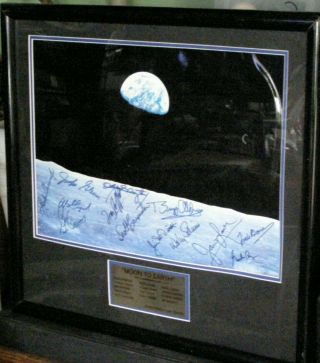Moon To Earth Print W/ Signatures Of The 13 Moon Astronauts - Embossed Stamp