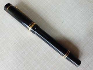 ⭐ Awesome 1994 Parker Duofold Black / Gold Rollerball Made In Uk