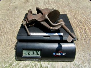 VINTAGE LIKE A STANLEY CLAMP ON BENCH VISE 1 - 1/2 