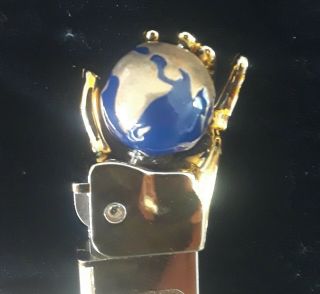 Fx 2013 Golden Glow Globe In Hand Pez Dispenser Rare Last One