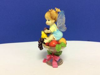 My Little Kitchen Fairies Sugar Plum Fairie year 2004 Figurine 2